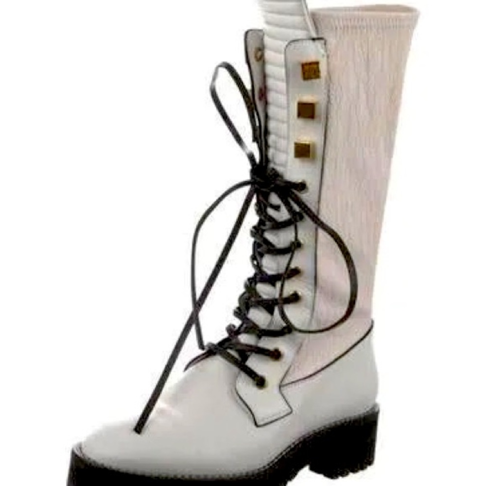 Stuart Weitzman Elspeth lace pull up combat boots